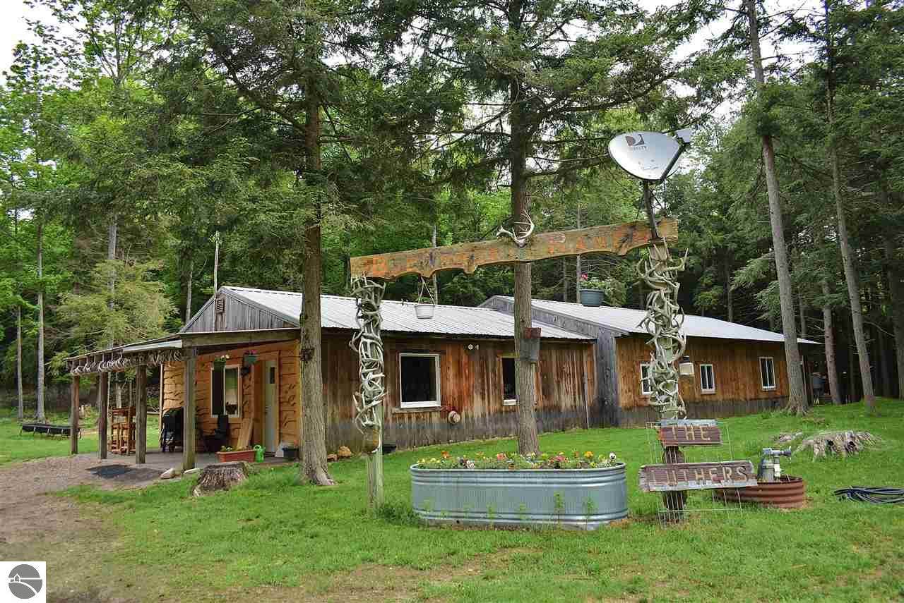 10200 6 1/2 Road - Photo 1