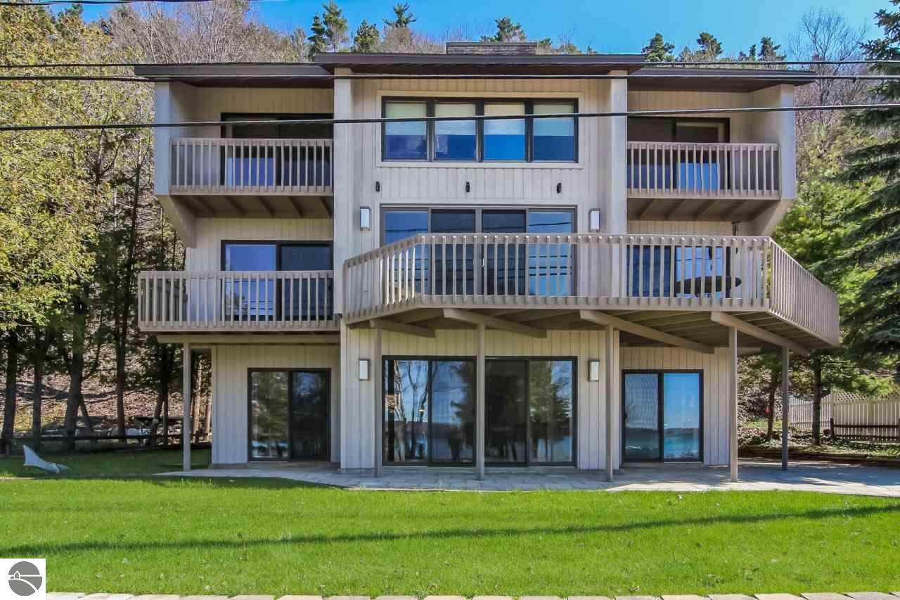 4312 Crystal Drive - Photo 1