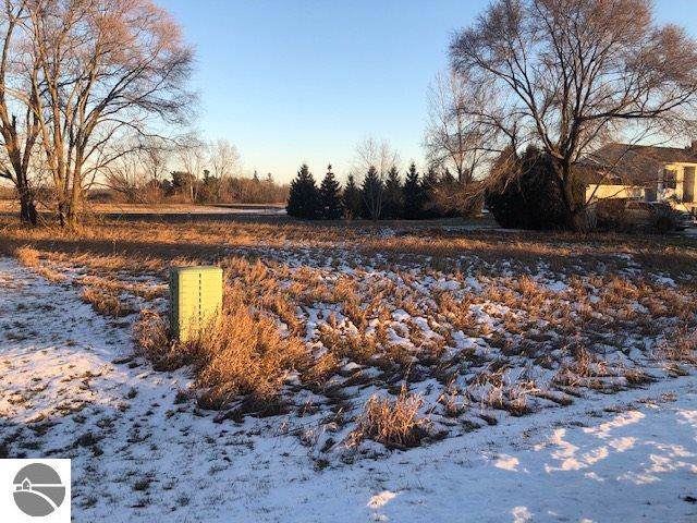 1004 Sandtrap Drive - Photo 1