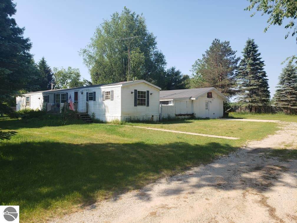 650 Elkhorn Drive - Photo 1