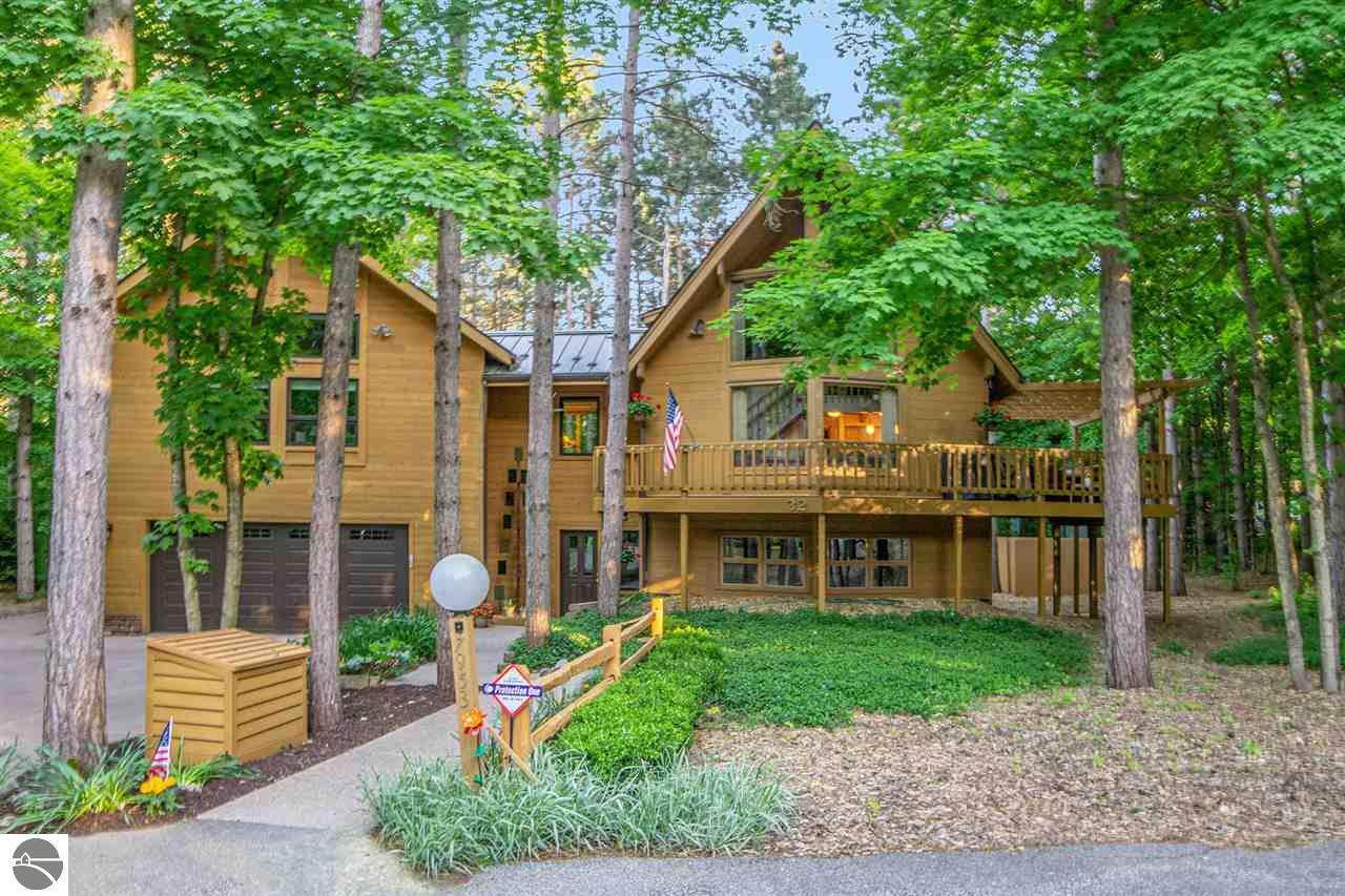 7953 Chippewa Drive - Photo 1