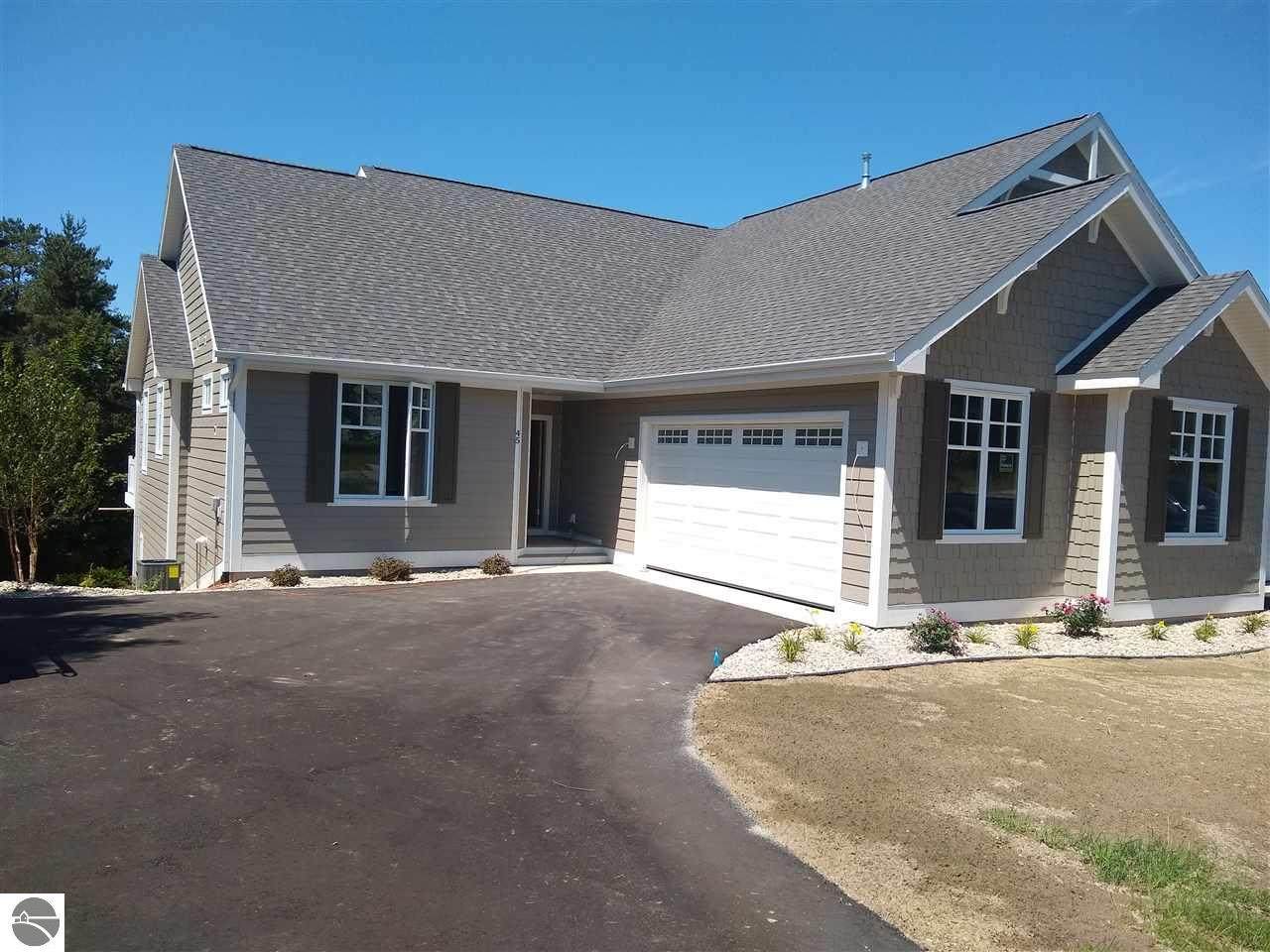 54 Wildwood Meadows Drive - Photo 1