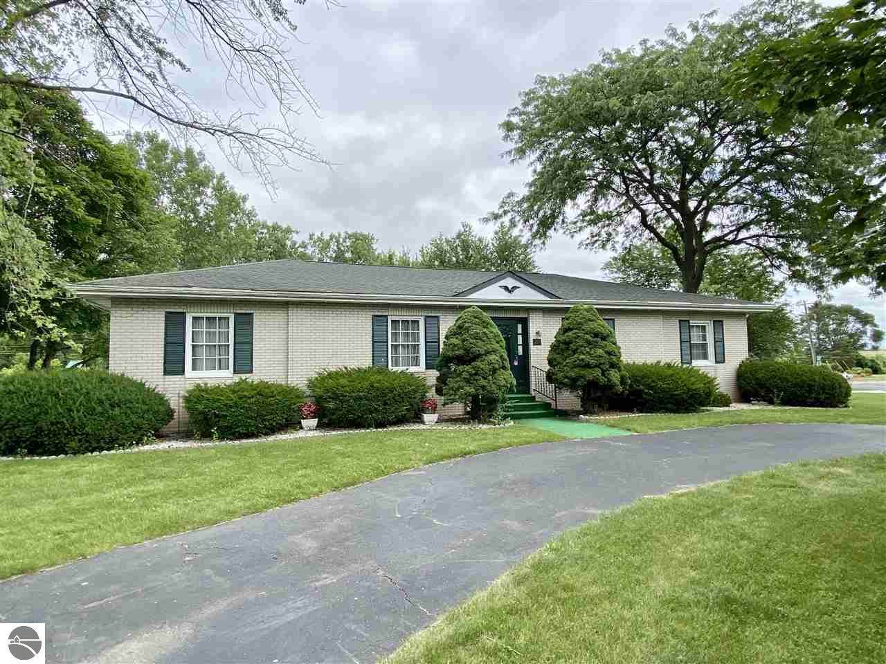 204 Devon Drive - Photo 1