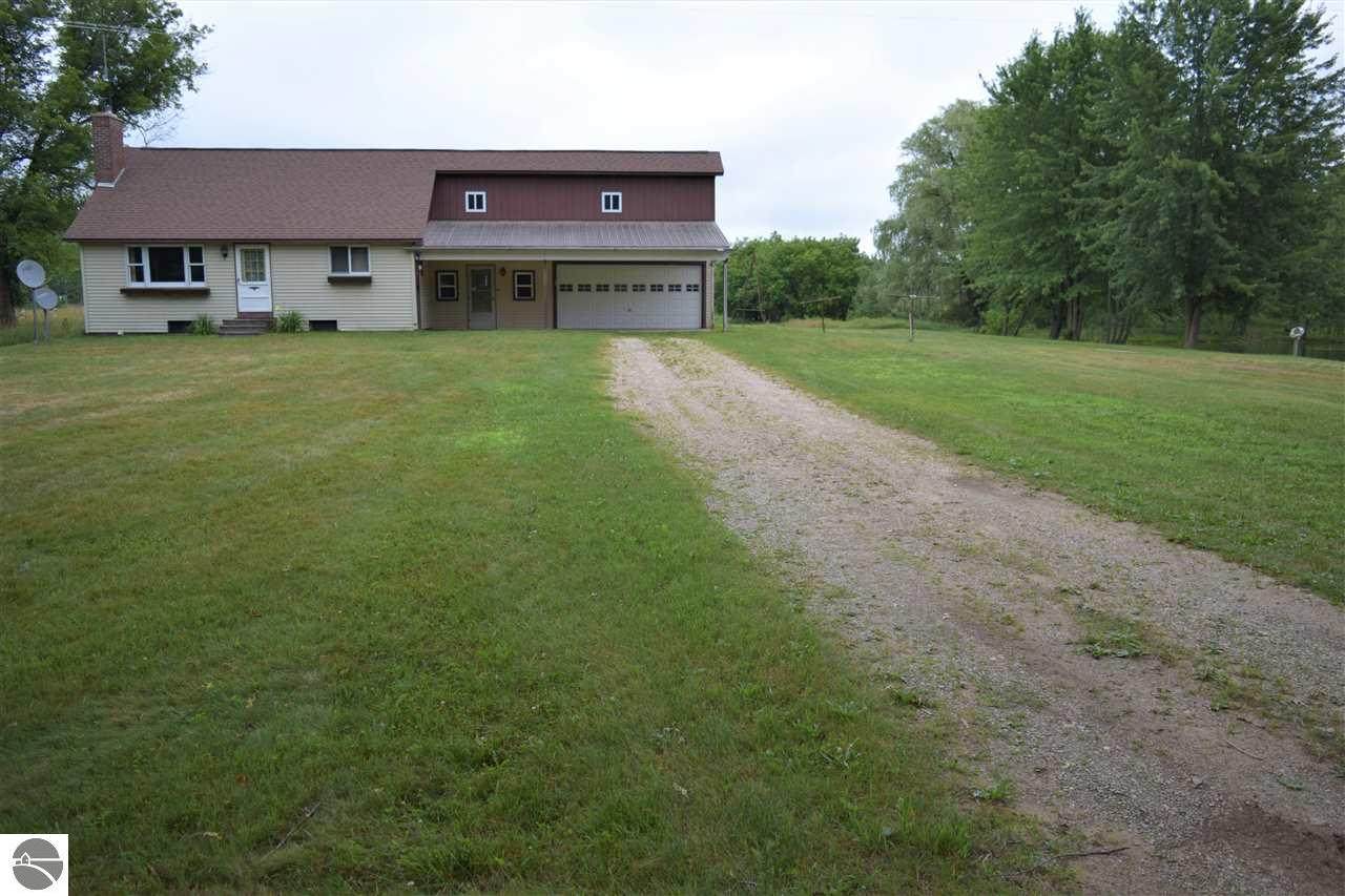 9386 Vandecar Road - Photo 1