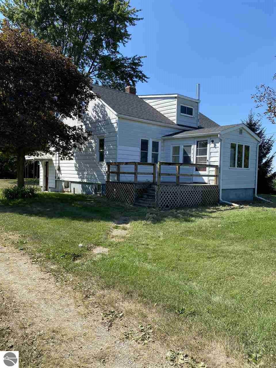 7046 Rich Road - Photo 1