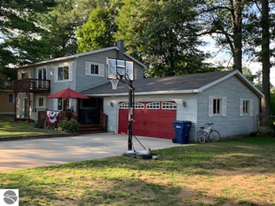6880 Redman Drive - Photo 1