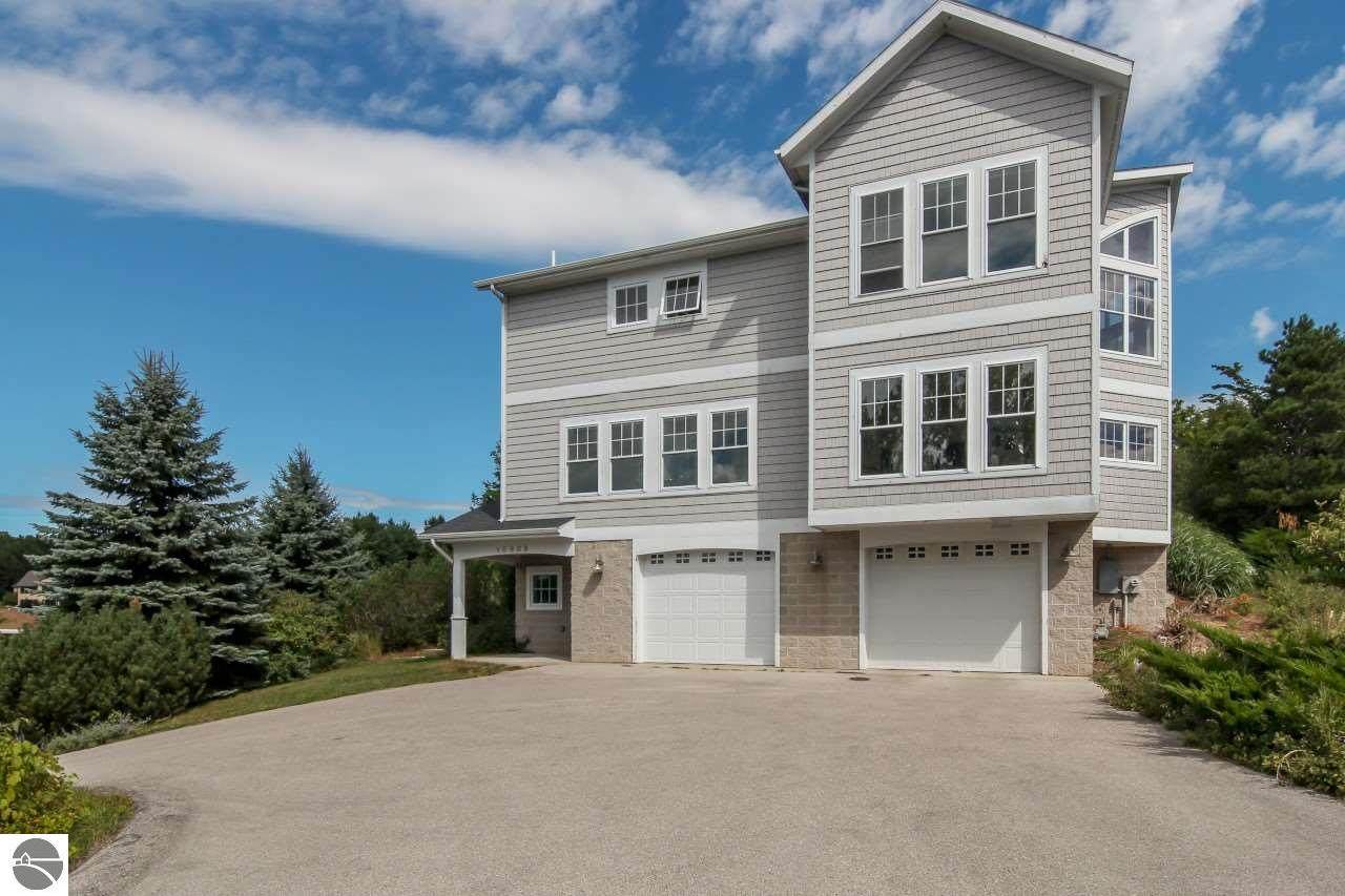 10805 Hill Top Road - Photo 1