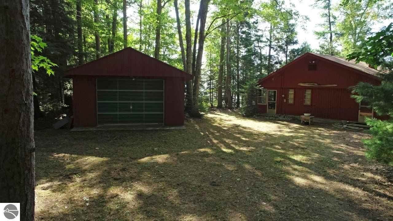 1082 Creswell Lane - Photo 1