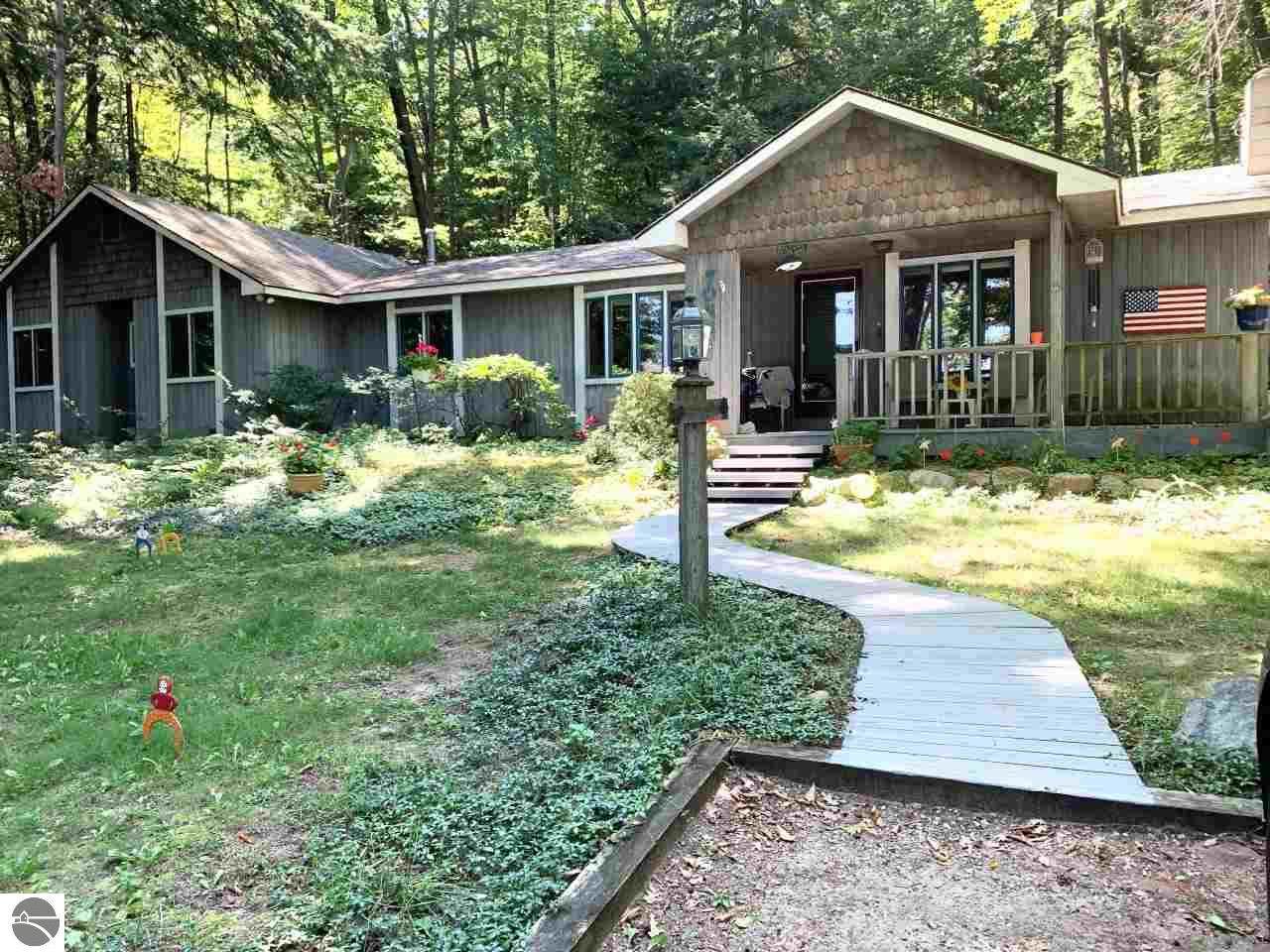 7088 Glen Lake Road - Photo 1