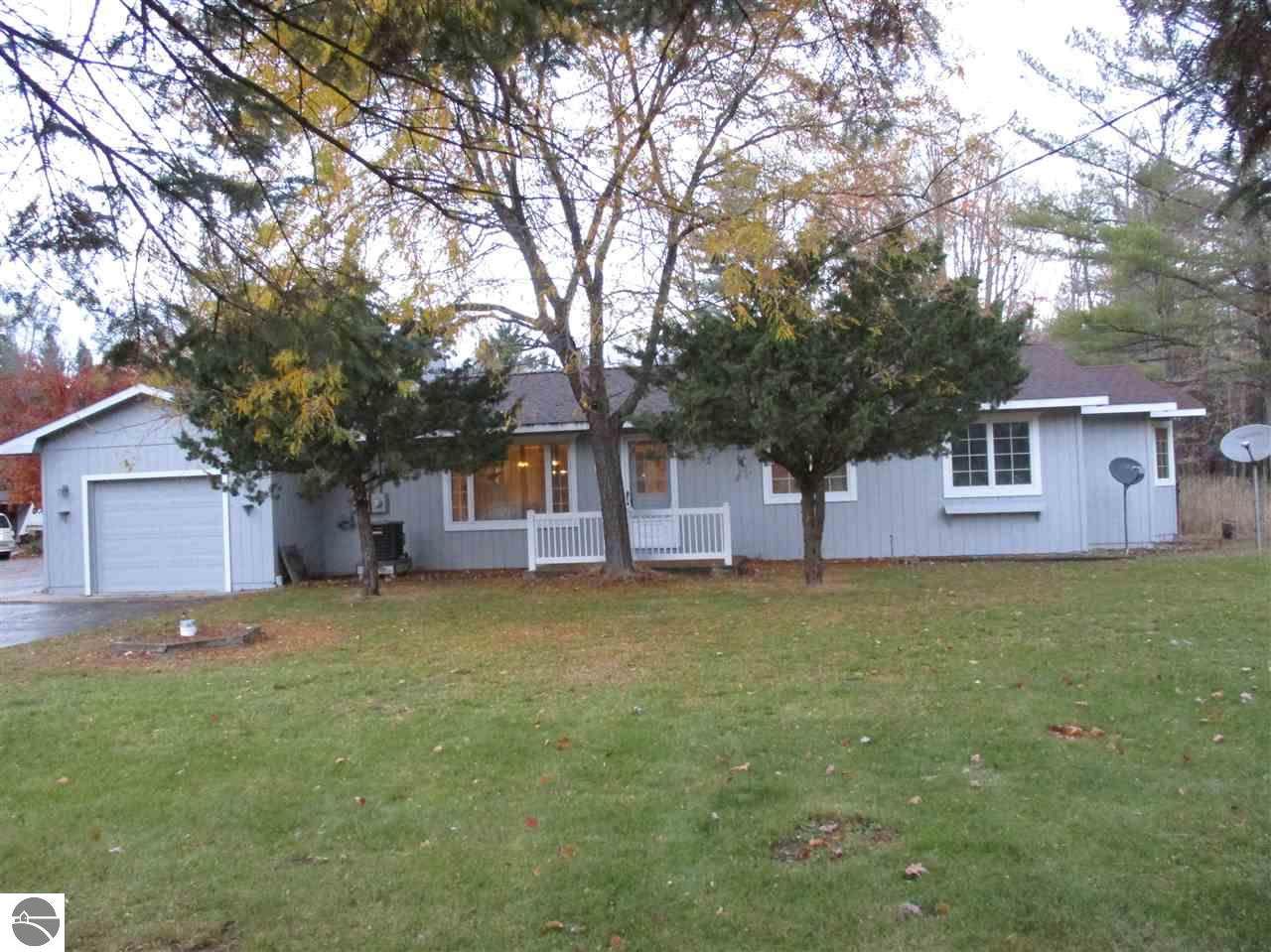 1546 Keystone Road - Photo 1
