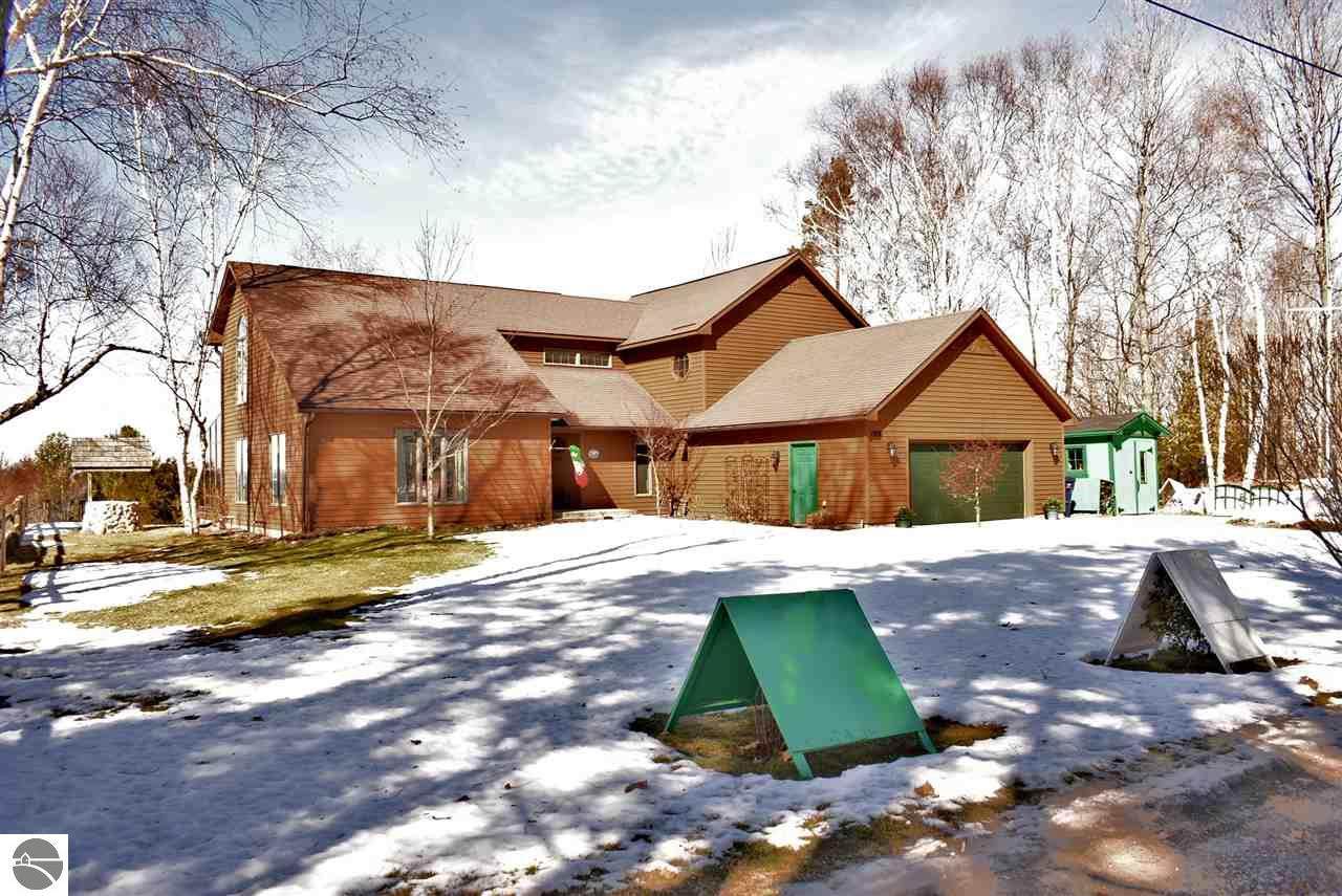 15591 Upper Birch Drive - Photo 1