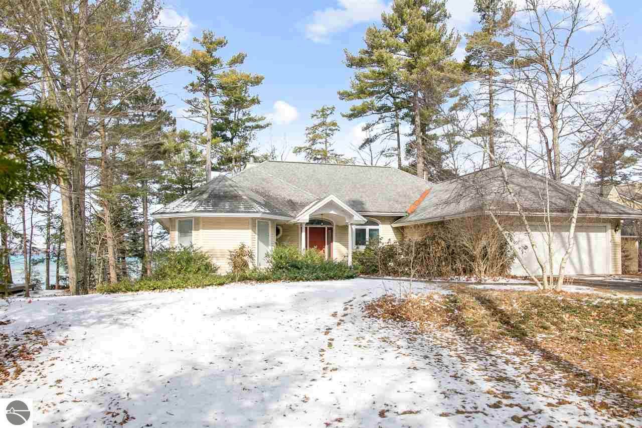 15045 Dunn Drive - Photo 1