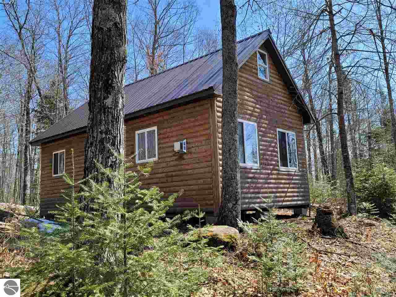 16532 Scenic Drive - Photo 1
