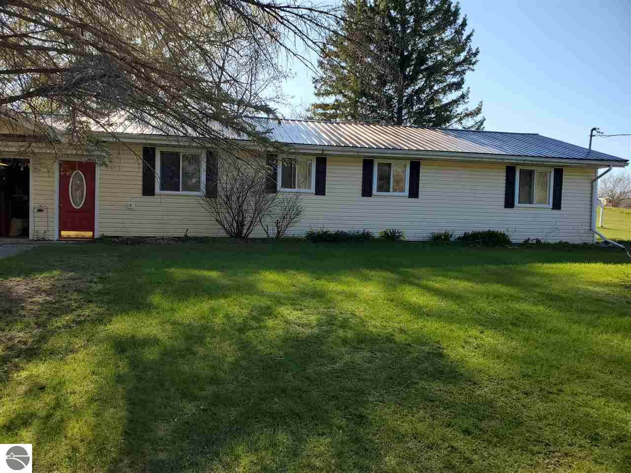 1610 Sage Lake Road - Photo 1