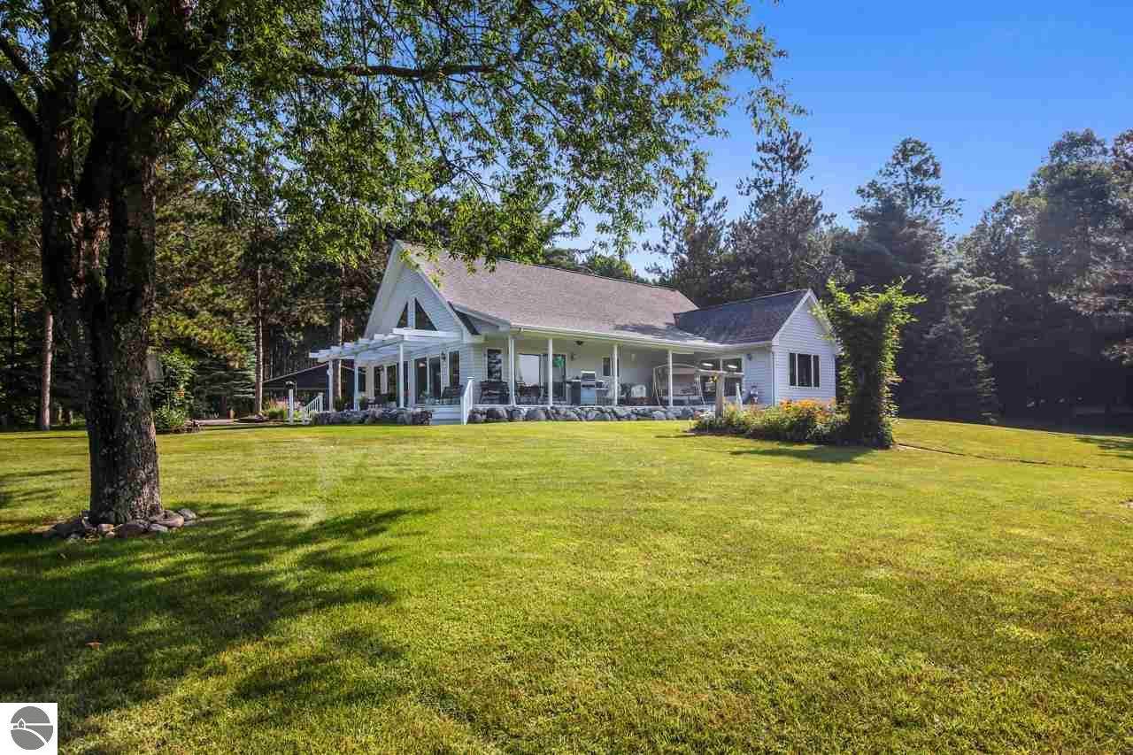 2374 Timber Trail - Photo 1