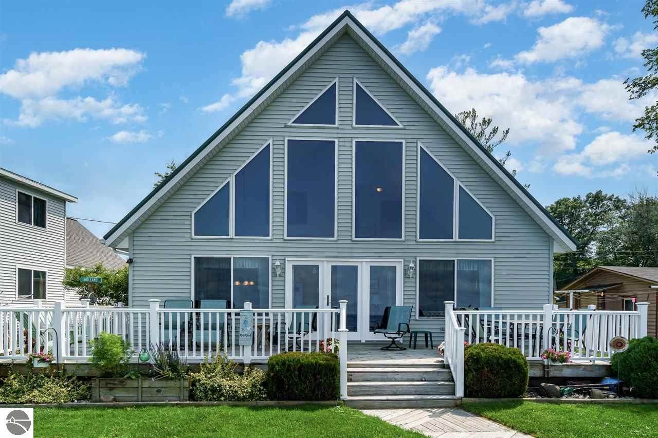 1002 Houghton View Drive - Photo 1