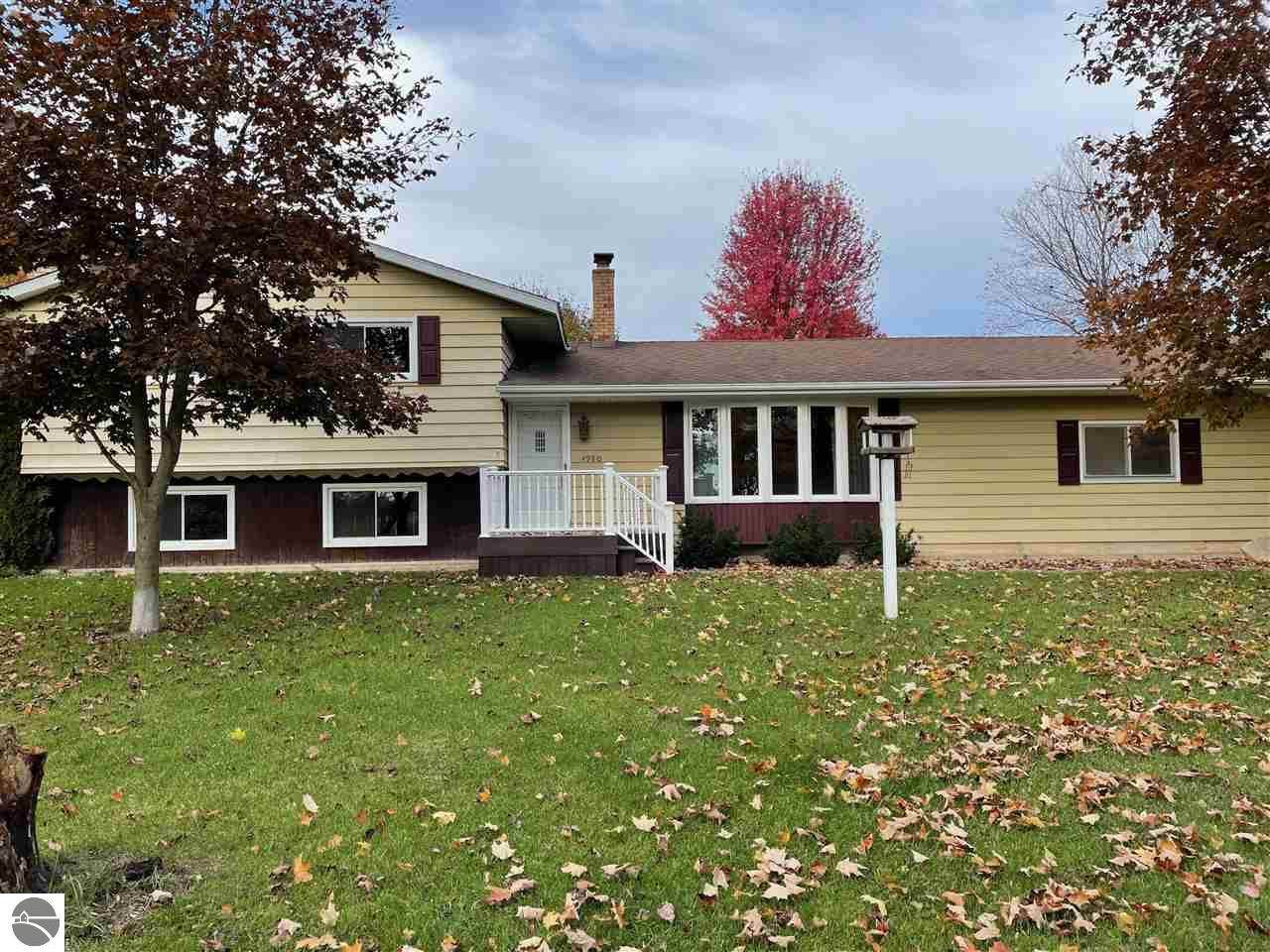 4980 Kocot Road - Photo 1