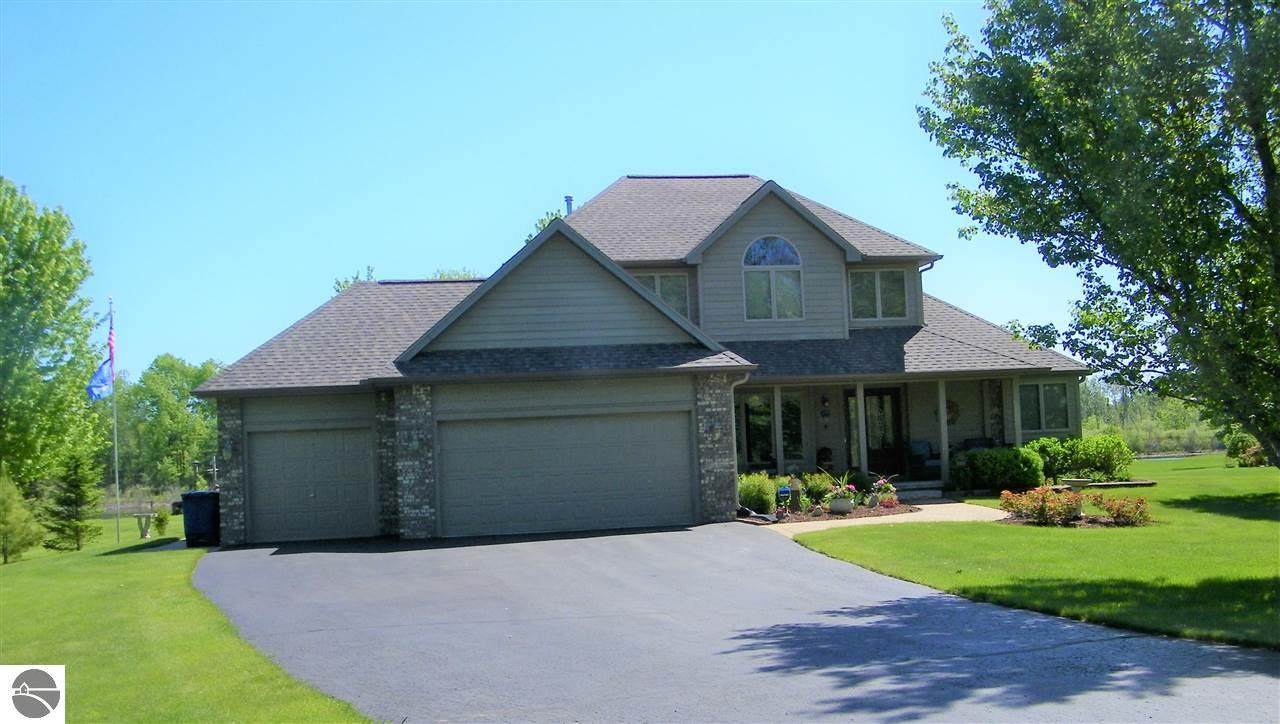 5102 Riverbend Court - Photo 1