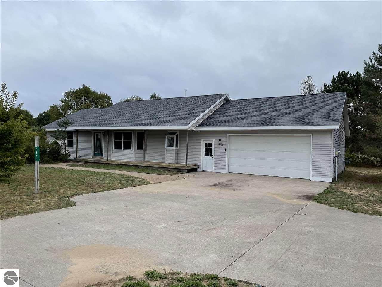 2933 Landmark Lane - Photo 1