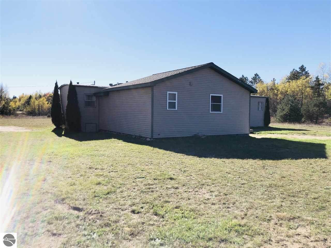 3100 Beeler - Photo 1