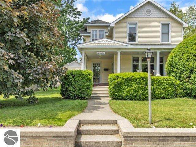 218 Saint Johns Street - Photo 1