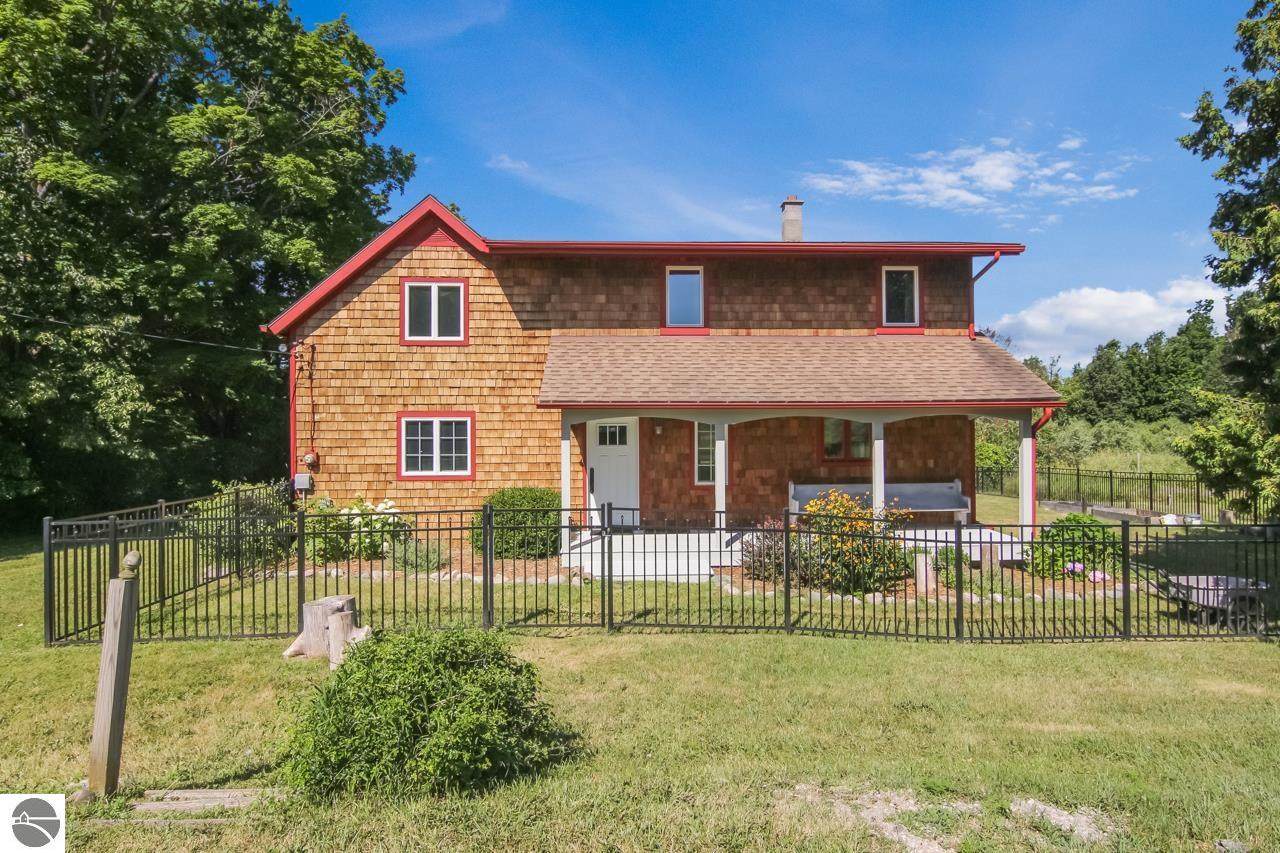 6168 River Road - Photo 1