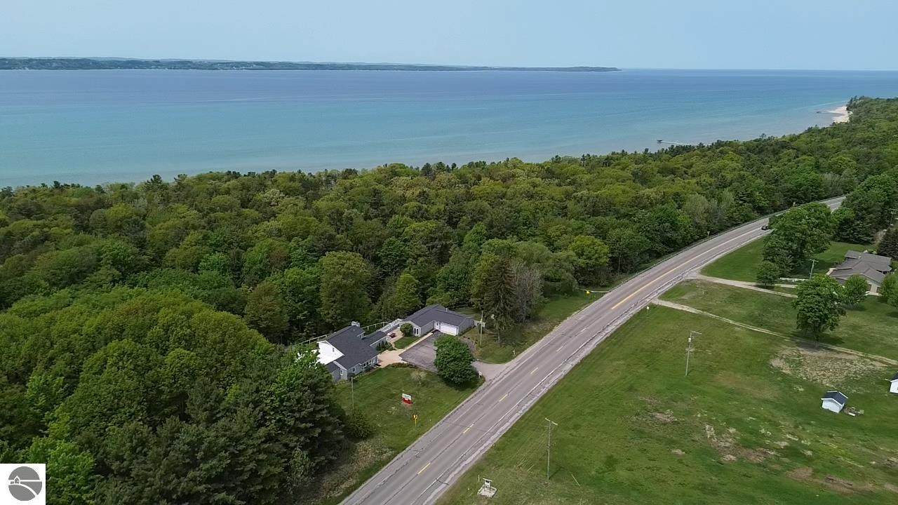 10774 Us-31 - Photo 1