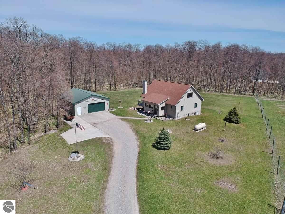 8625 Donner Road - Photo 1