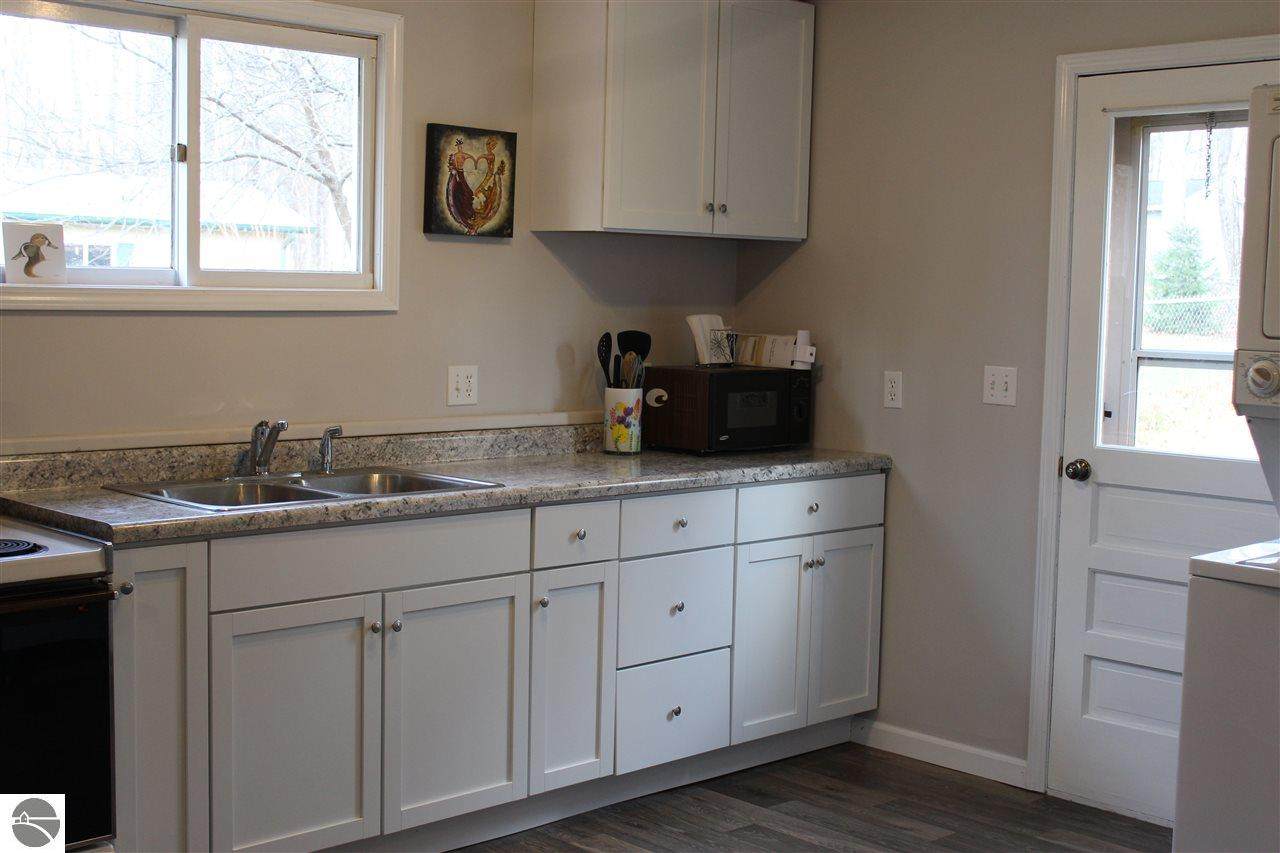 3911 White Birch Drive - Photo 1
