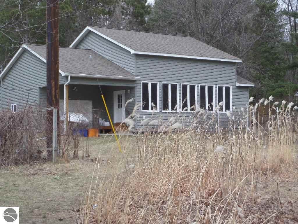 6323 Center Road - Photo 1