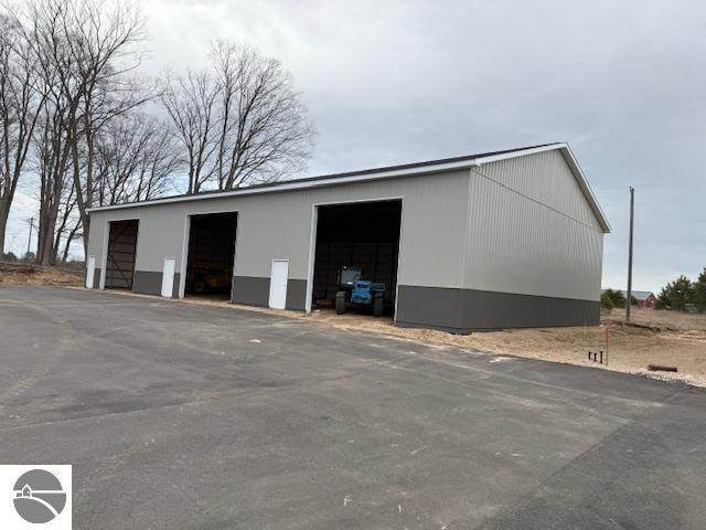 5831 Storage Loop Drive - Photo 1