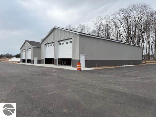 5789 Storage Loop Drive - Photo 1