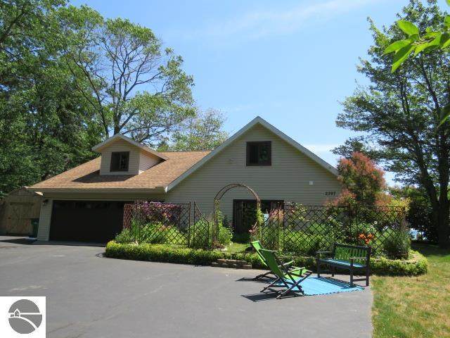 2397 Birch Avenue - Photo 1