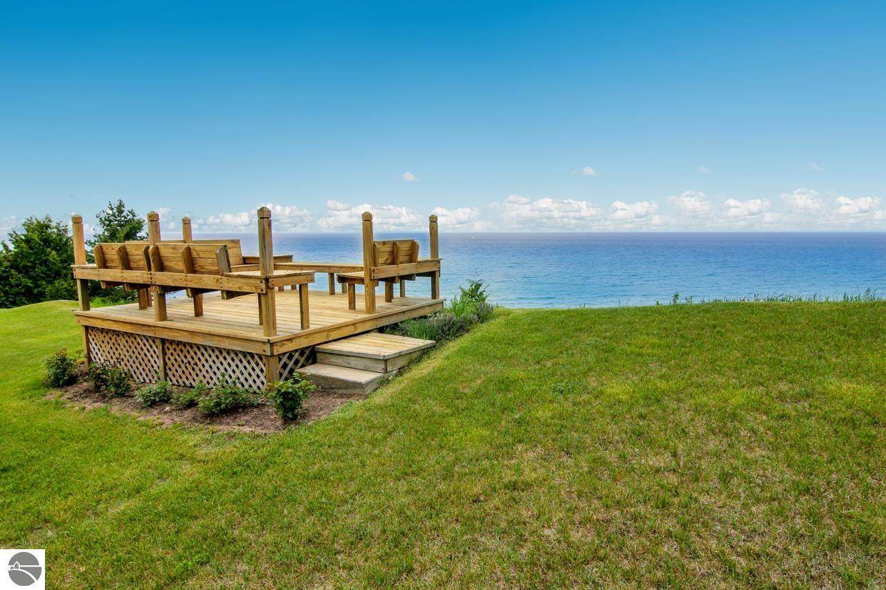 11805 Foxview Drive - Photo 1