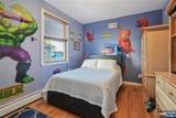 220 Webster Avenue - Photo 14