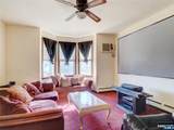 42 Lawrence Street - Photo 2