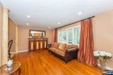 131 Horseneck Road - Photo 3