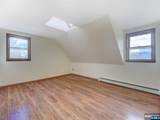 60 Greenwood - Photo 3