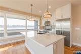 15 Somerset - Photo 1