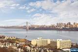 100 Carlyle - Photo 1