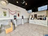 700 Plaza - Photo 2
