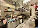 700 Plaza - Photo 4