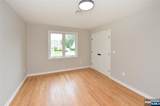 15-22 Radburn Road - Photo 11