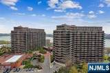 100 Carlyle - Photo 1