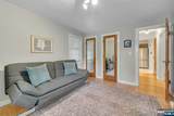 213 Warwick Lane - Photo 17