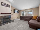 940 Juniper Way - Photo 4