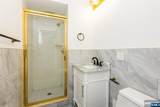 530 Valley Road - Photo 30