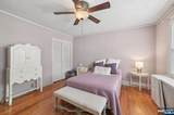350 Walnut Street - Photo 18