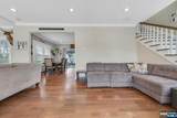18 Gillies Street - Photo 10