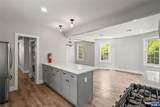 587 Kenwood Place - Photo 16